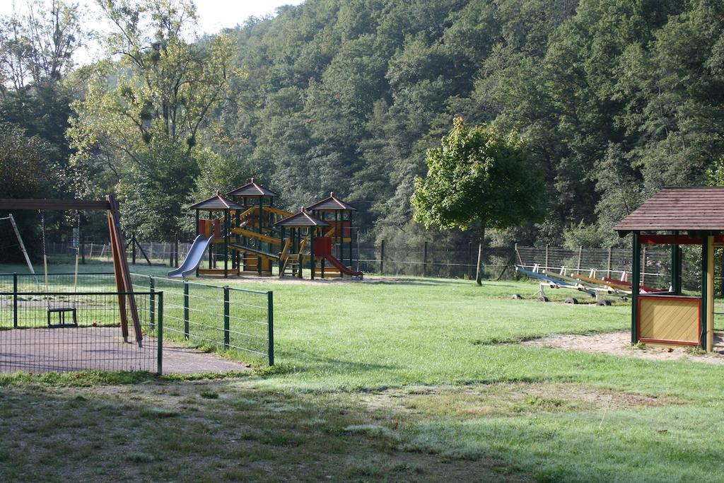 Domaine De Romefort Saint Leonard de Noblat Ruang foto